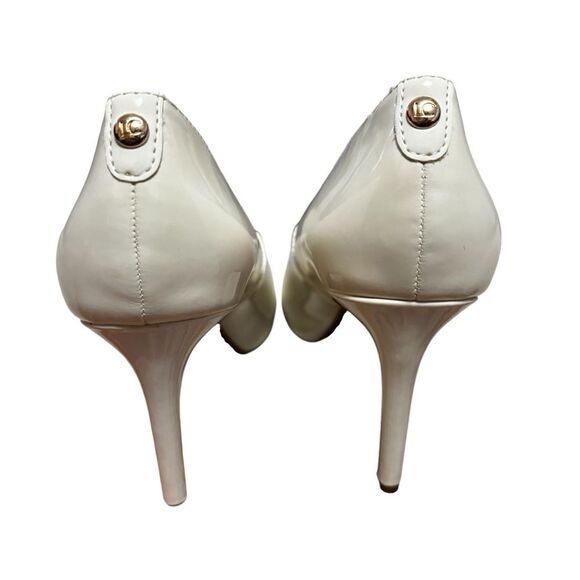 Liz Claiborne White Peep Toe Heels | Size 6.5 | New in Box (NIB) - Picture 3 of 7
